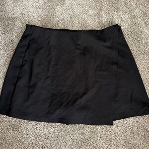 American Eagle Outfitters Black Skort
